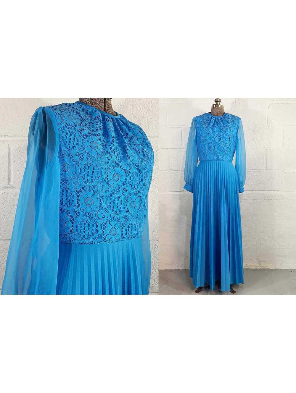 1960s Mod Maxi Dress Blue Lace Bodice Pleated Skirt Medium Large